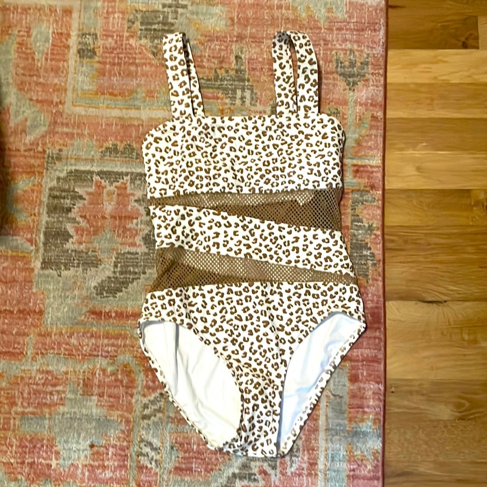 Bathing suit